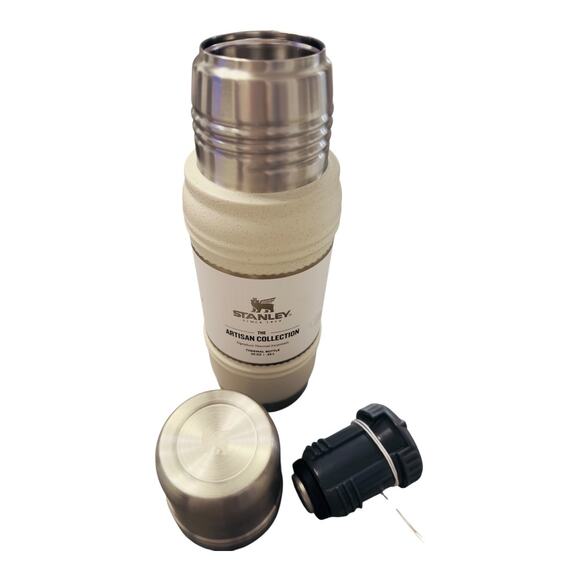 New in Box! Stanley Artisan Collection Signature Thermal Essentials 20 oz. - Picture 2 of 4
